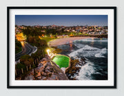 BRONTE POOL and BEACH